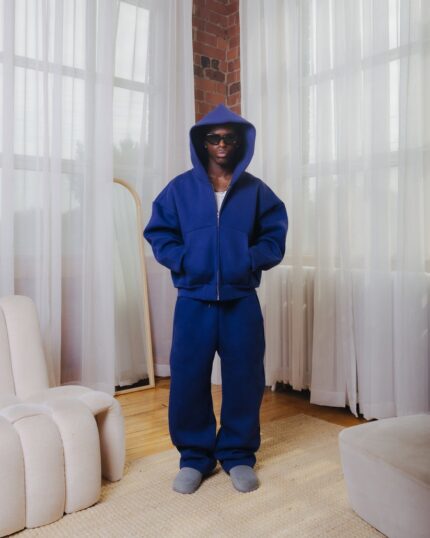 V2 Zip In Midnight Navy